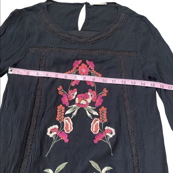 Entro Floral Embroidered Gauze Dress - Picture 7 of 10